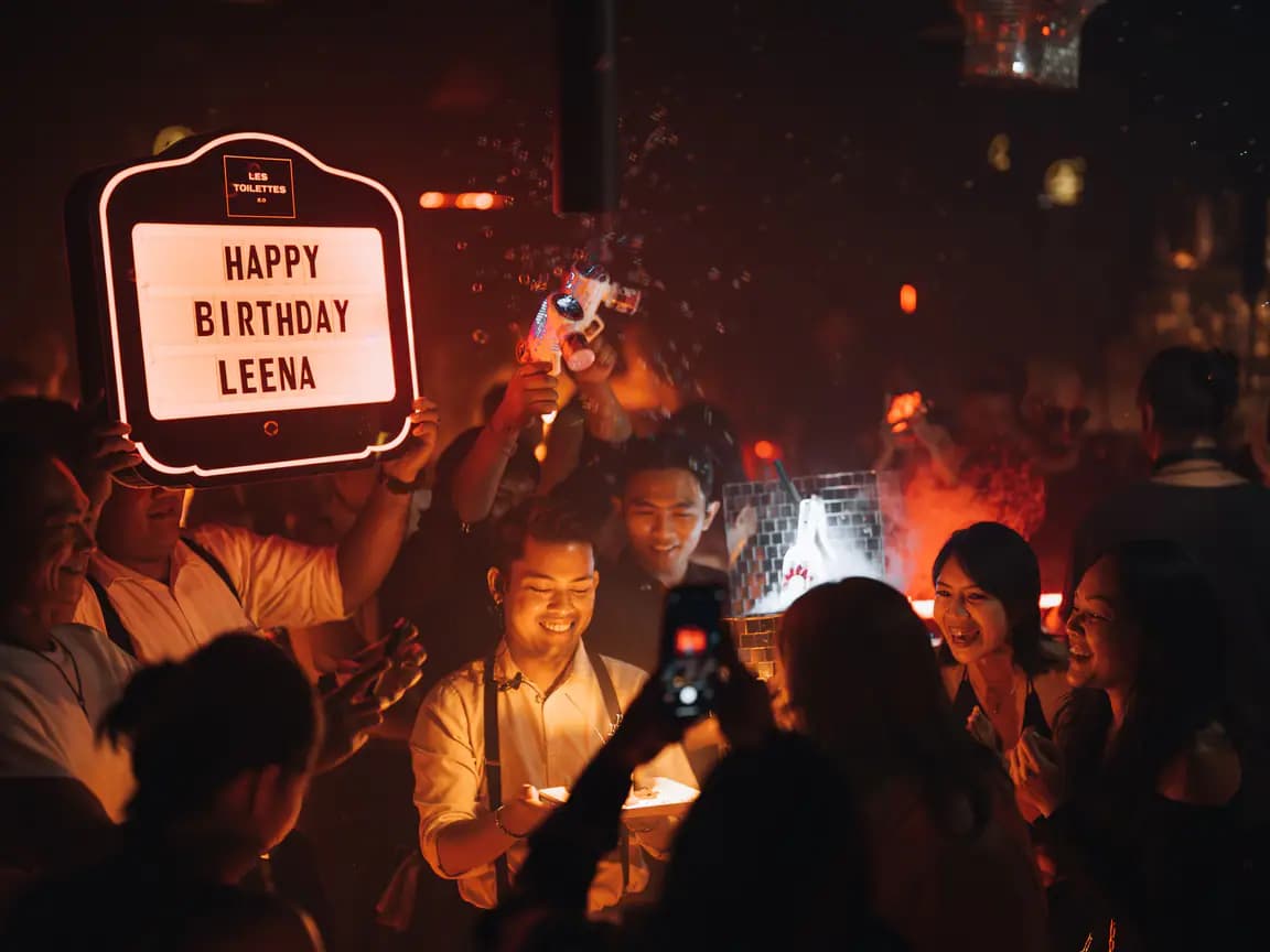 25.07.16 Les Toilettes-26_resized.jpg