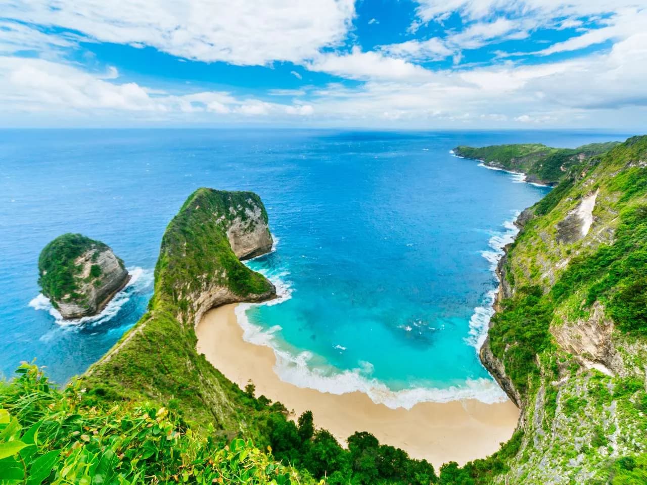 a new nyepi nusa penida keeps lights on