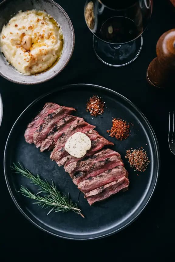 akar-ubud-by-k-club-steak-2.webp